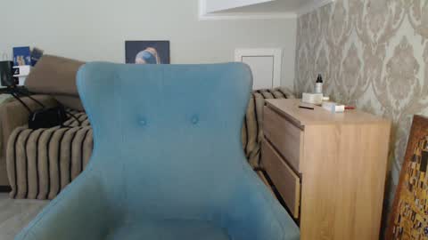 mallinia online show from April 3, 2026, 10:57 am