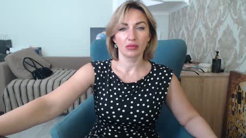 Snapshot of mallinia chatting on May 24, 2026, 11:04 am mallinia online show from May 24, 2026, 11:04 am
