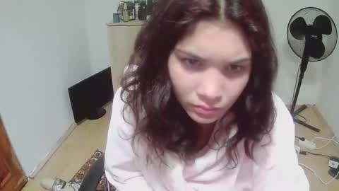 mallorymyersx online show from October 22, 2025, 7:46 pm