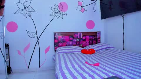 malori tempest online show from April 12, 2026, 2:49 am