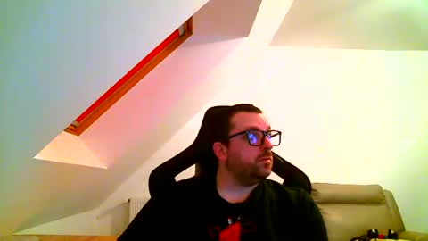 breton online show from March 1, 2025, 7:48 pm