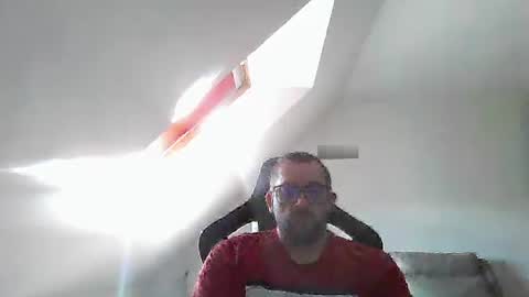 breton online show from October 13, 2025, 1:33 pm