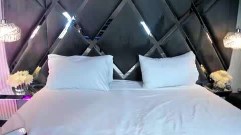 Snapshot of maludiazx chatting on February 26, 2026, 5:01 pm Malu online show from February 26, 2026, 5:01 pm