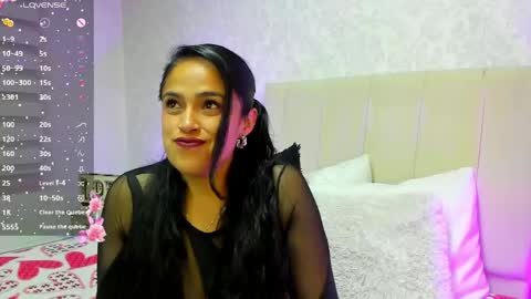 Snapshot of malurivers chatting on April 21, 2026, 3:24 am Milu online show from April 21, 2026, 3:24 am