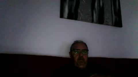 OLDMANFREE online show from June 7, 2026, 5:38 pm