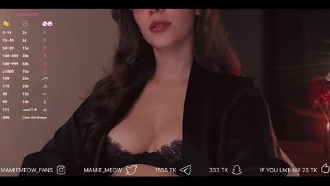 Your Miss Alice  online show from November 28, 2025, 7:00 am