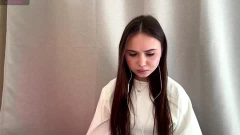 Snapshot of mammieknowles chatting on February 28, 2026, 8:15 am Mia Davis online show from February 28, 2026, 8:15 am