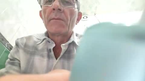 mamuka157 online show from November 4, 2025, 5:56 pm