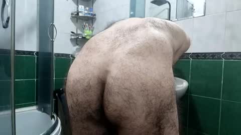 mamuka157 online show from April 22, 2026, 3:53 am