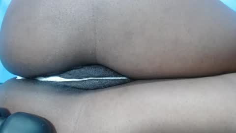 Snapshot of mamy02 chatting on January 23, 2025, 8:04 am cristal online show from January 23, 2025, 8:04 am