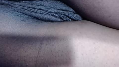 Snapshot of mamy02 chatting on February 28, 2025, 8:42 am cristal online show from February 28, 2025, 8:42 am