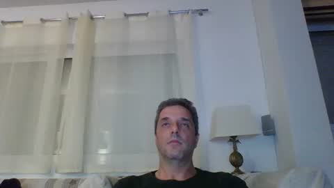 Snapshot of man211172 chatting on January 21, 2025, 8:21 pm man211172 online show from January 21, 2025, 8:21 pm