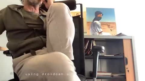 Snapshot of man38110 chatting on February 20, 2026, 11:43 am man38110 online show from February 20, 2026, 11:43 am