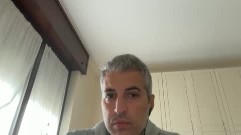 Snapshot of manager82 chatting on October 1, 2025, 8:31 am manager82 online show from October 1, 2025, 8:31 am