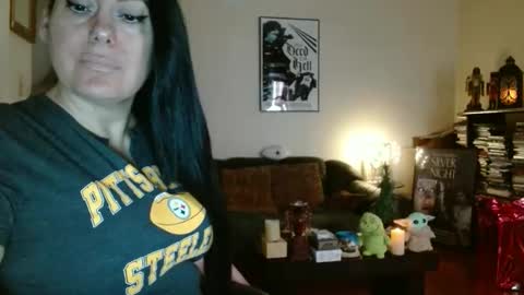 mandaloriangirlsfight online show from December 14, 2025, 6:01 pm