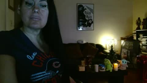 mandaloriangirlsfight online show from December 18, 2025, 6:36 pm