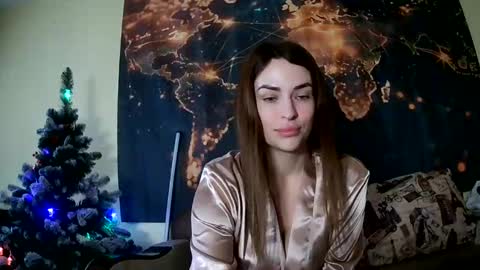 MandiBrooks online show from December 22, 2025, 10:01 am