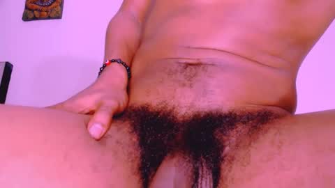 juan camilo online show from March 5, 2025, 5:07 am