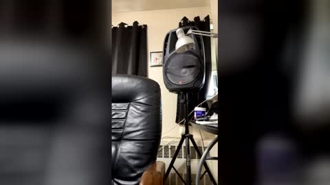 manditogon1975 online show from January 11, 2026, 7:52 pm