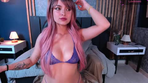 Snapshot of mandy_collins_ chatting on January 4, 2025, 12:59 pm Mandy online show from January 4, 2025, 12:59 pm