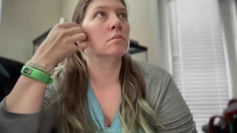 Mandy online show from December 7, 2024, 2:24 pm