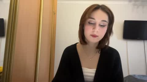 Snapshot of mandykarth chatting on December 20, 2025, 7:26 am Mia online show from December 20, 2025, 7:26 am