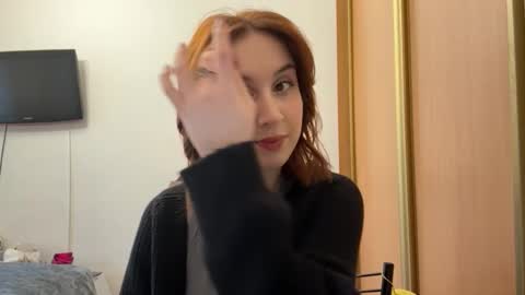 Snapshot of mandykarth chatting on January 9, 2026, 11:02 am Mia online show from January 9, 2026, 11:02 am