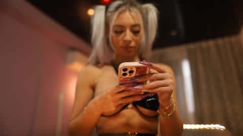 Anto Lovense is Active My pleasure is in your hands Private is Open online show from September 27, 2025, 5:56 am