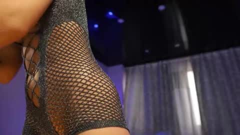 Anto Lovense is Active My pleasure is in your hands Private is Open online show from November 18, 2025, 7:13 am