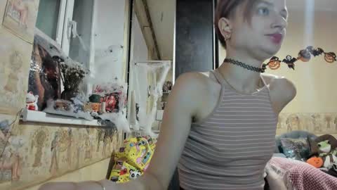 Mandy online show from October 7, 2025, 3:20 pm