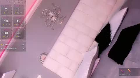 manellyksparklee online show from September 11, 2025, 4:29 pm