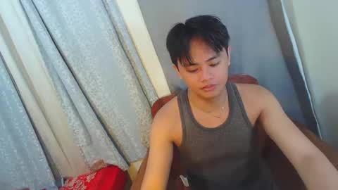 Snapshot of manhattan_men18 chatting on September 16, 2025, 11:44 am JM18 online show from September 16, 2025, 11:44 am