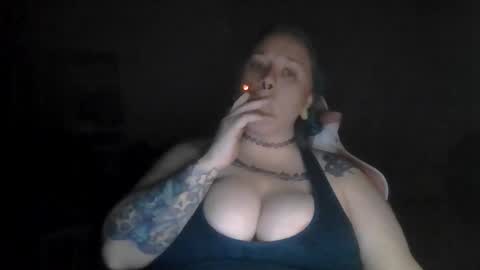 ManicPixiePop online show from November 19, 2025, 12:10 am