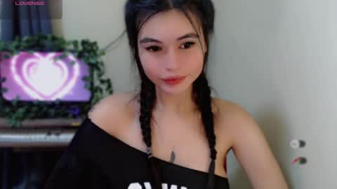 Snapshot of manilynforyou chatting on June 22, 2026, 7:11 pm manilynforyou online show from June 22, 2026, 7:11 pm