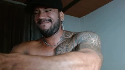 Manolo online show from April 22, 2026, 9:05 pm