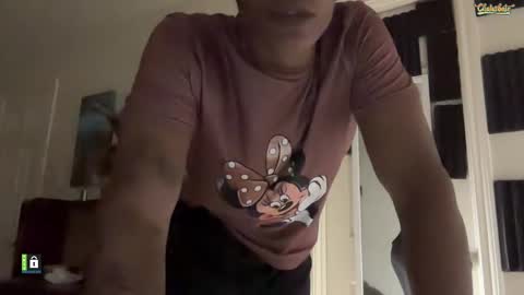 Snapshot of mantismillie chatting on September 28, 2025, 9:36 am mantismillie online show from September 28, 2025, 9:36 am