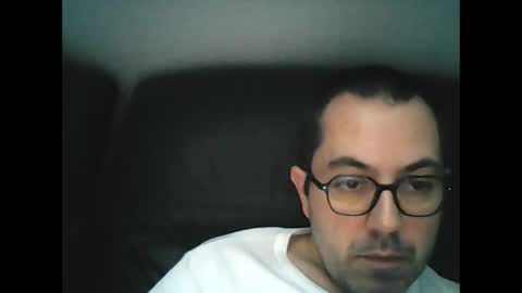 Snapshot of manu5933 chatting on January 3, 2025, 1:03 pm manu5933 online show from January 3, 2025, 1:03 pm