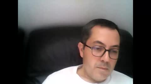 Snapshot of manu5933 chatting on October 16, 2025, 11:33 am manu5933 online show from October 16, 2025, 11:33 am