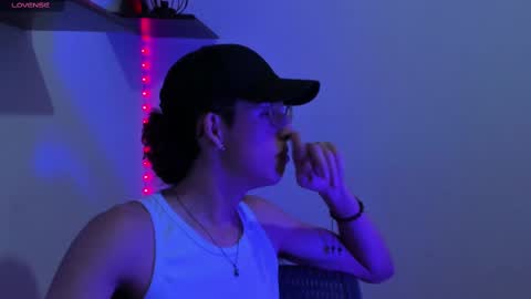 Manuel online show from February 18, 2025, 1:00 pm