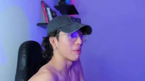 Manuel online show from February 28, 2025, 11:01 pm