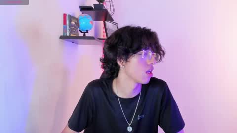 Manuel online show from September 17, 2025, 8:54 pm