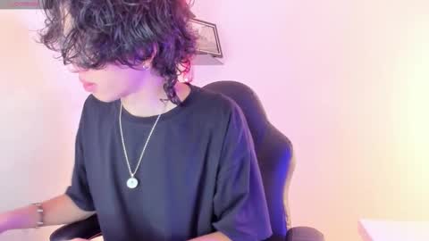 Manuel online show from October 10, 2025, 3:49 am