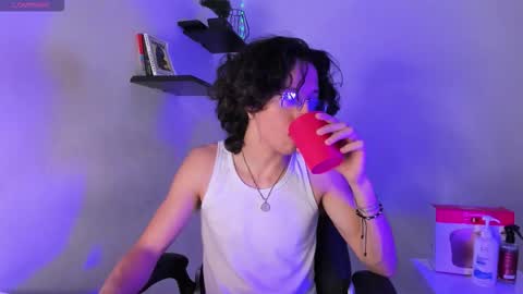 Manuel online show from November 19, 2025, 2:55 am