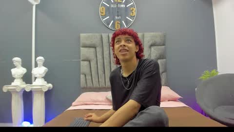 Snapshot of manuel_rivero chatting on March 2, 2026, 3:20 am Manuel Rivero online show from March 2, 2026, 3:20 am