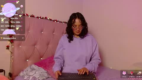 Manu  online show from March 8, 2025, 10:45 pm