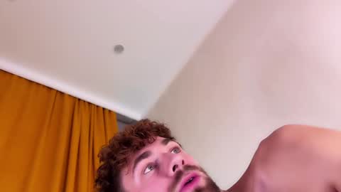 Snapshot of manussa69 chatting on December 4, 2024, 1:14 am Manussa and Edward online show from December 4, 2024, 1:14 am