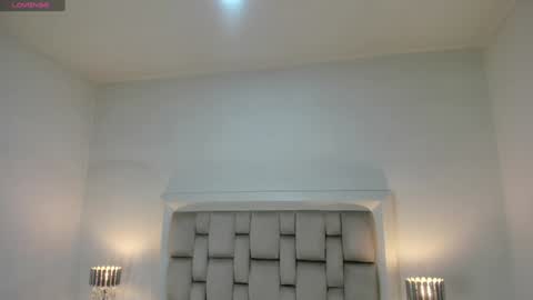 Mara online show from January 9, 2025, 2:43 am