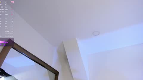 Mara online show from December 20, 2025, 4:52 am