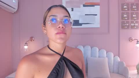 Snapshot of mara_brooks chatting on March 2, 2025, 6:51 pm Mara online show from March 2, 2025, 6:51 pm