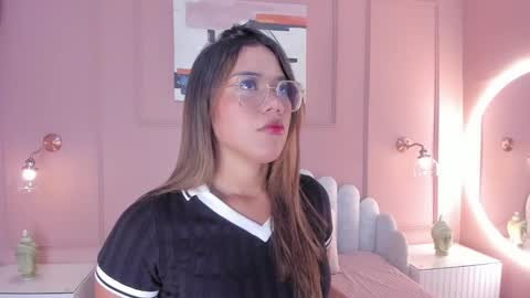 Snapshot of mara_brooks chatting on March 9, 2025, 6:54 pm Mara online show from March 9, 2025, 6:54 pm